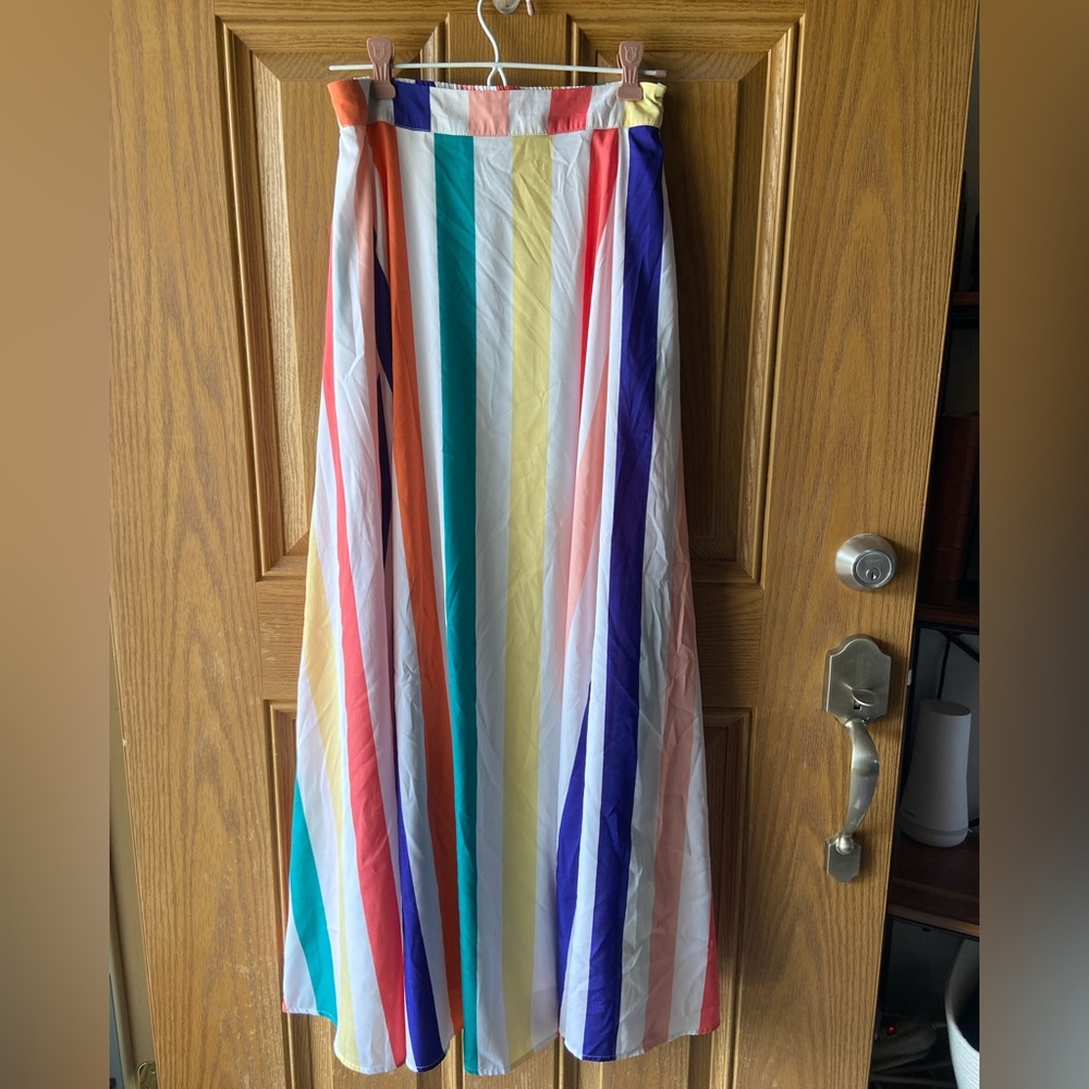 Multi-color XS maxi skirt